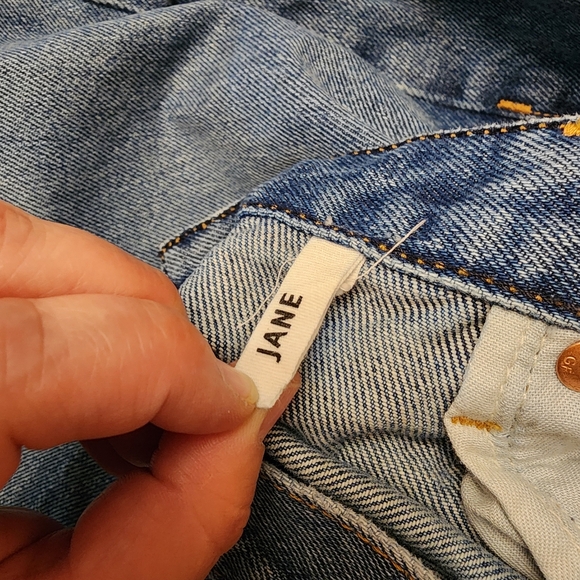 GRLFRND Tapered Leg Mother Jeans - Picture 13 of 14